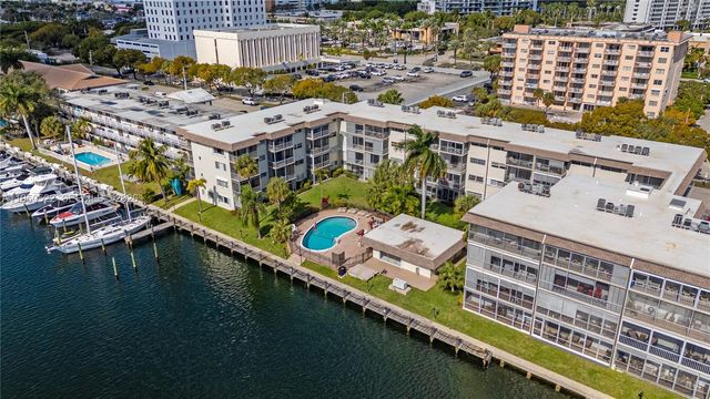 2200 Diana Dr 316, Hallandale Beach, FL 33009