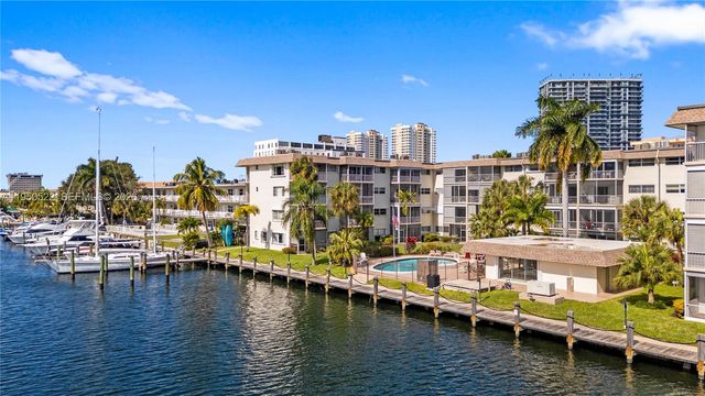 2200 Diana Dr 316, Hallandale Beach, FL 33009