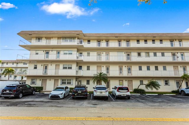 2200 Diana Dr 316, Hallandale Beach, FL 33009