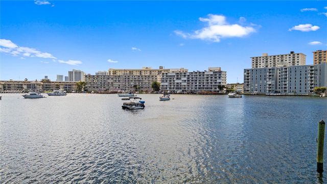 2200 Diana Dr 316, Hallandale Beach, FL 33009