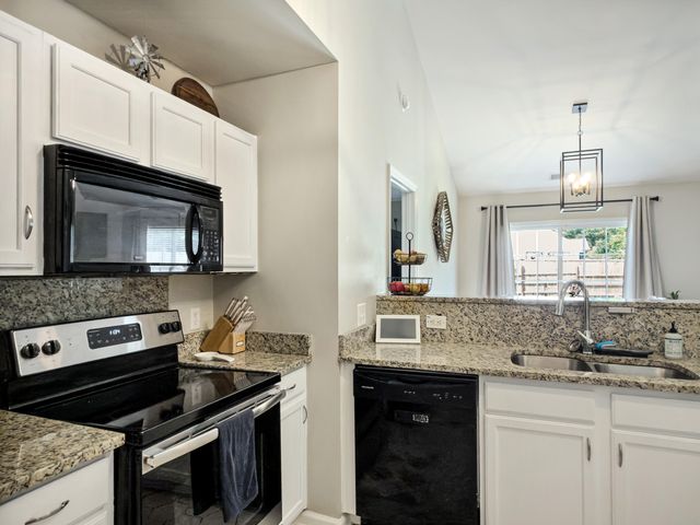 226 Silk Oak Drive, Moncks Corner, SC 29461