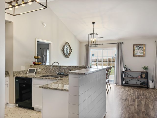 226 Silk Oak Drive, Moncks Corner, SC 29461