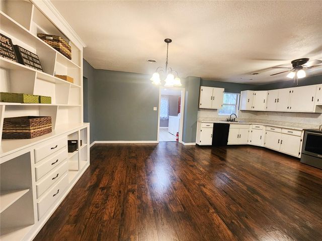 6580 S MAGNOLIA AVENUE, Ocala, FL 34471