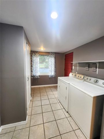 6580 S MAGNOLIA AVENUE, Ocala, FL 34471