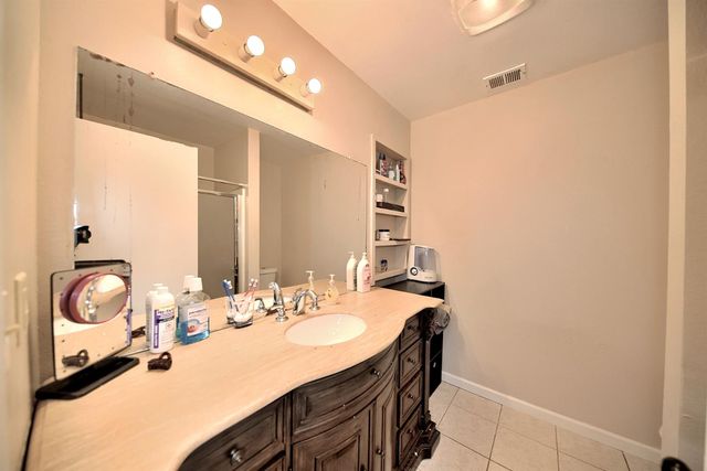 4309 Songbird Ct, Modesto, CA 95355