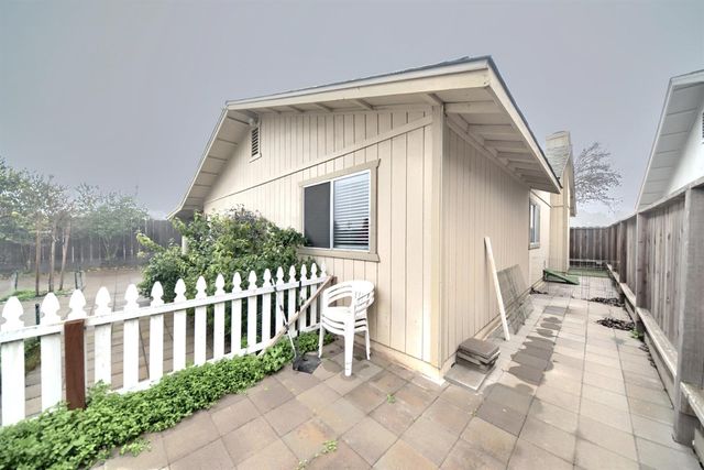 4309 Songbird Ct, Modesto, CA 95355