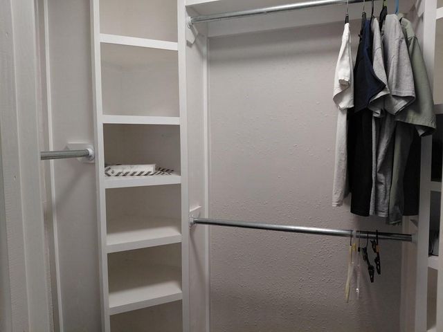 3831 County Road 211, Danbury, TX 77534