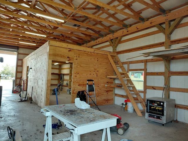 3831 County Road 211, Danbury, TX 77534