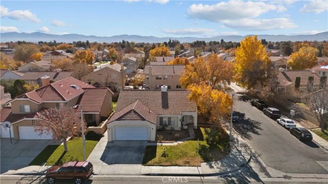 1536 E Avenue J4, Lancaster, CA 93535