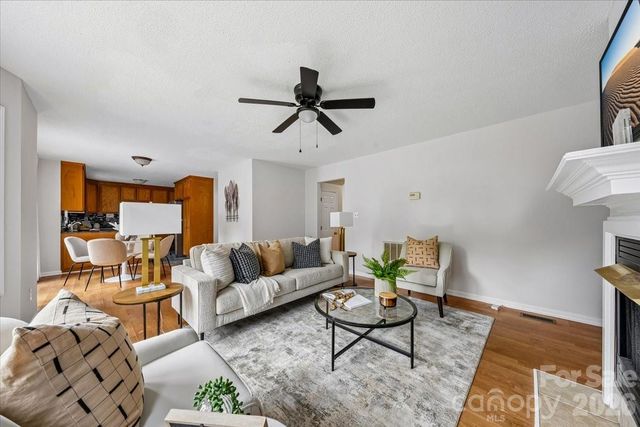 508 Watergate Circle, Gastonia, NC 28052