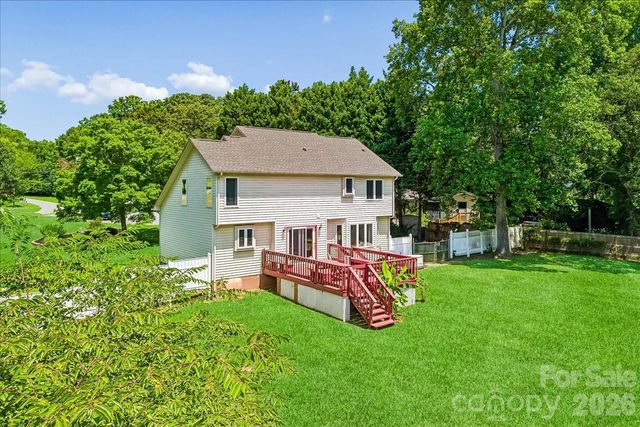 508 Watergate Circle, Gastonia, NC 28052