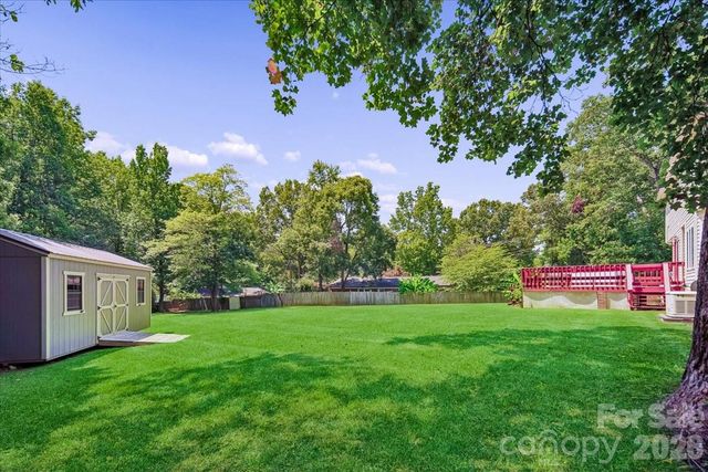 508 Watergate Circle, Gastonia, NC 28052