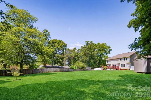 508 Watergate Circle, Gastonia, NC 28052