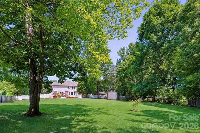508 Watergate Circle, Gastonia, NC 28052