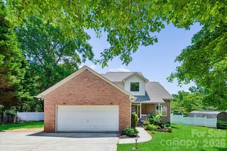 508 Watergate Circle, Gastonia, NC 28052