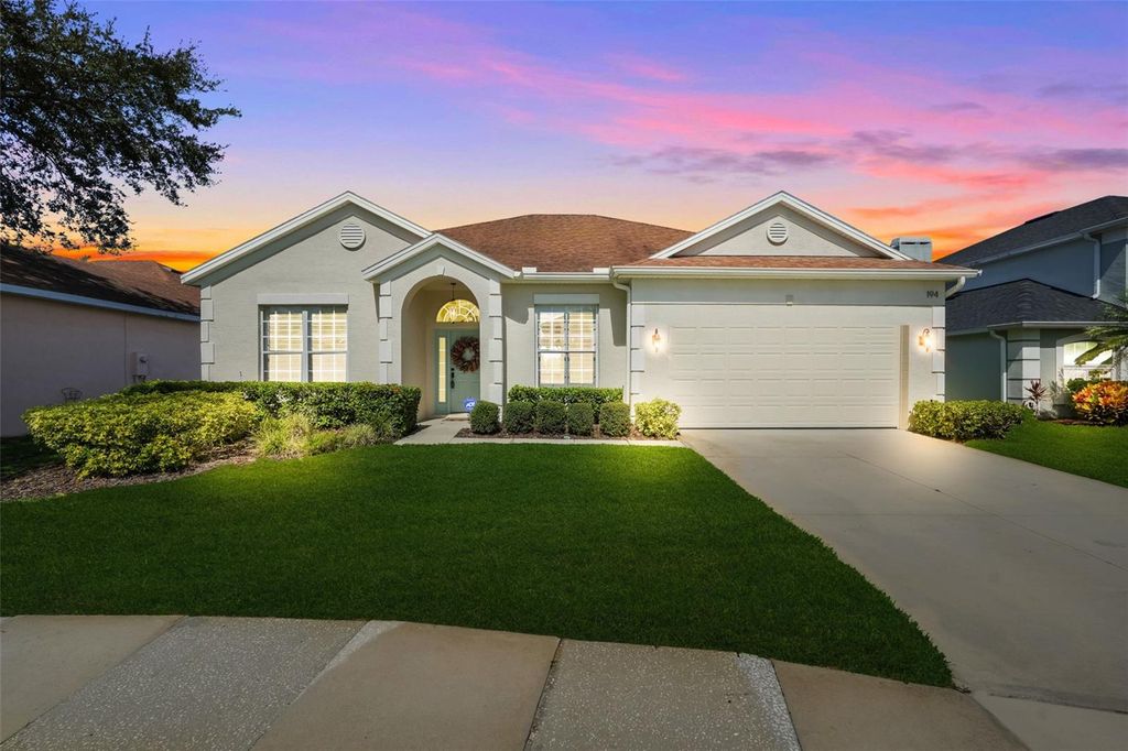 194 LONGHIRST LOOP, Ocoee, FL 34761