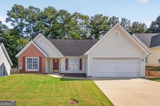 2210 Laurel Pointe Lane, Lawrenceville, GA 30043
