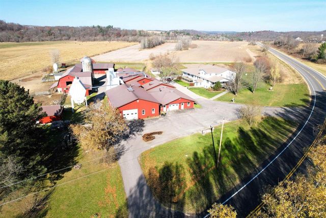 S2547 State Hwy 58, La Valle, WI 53941