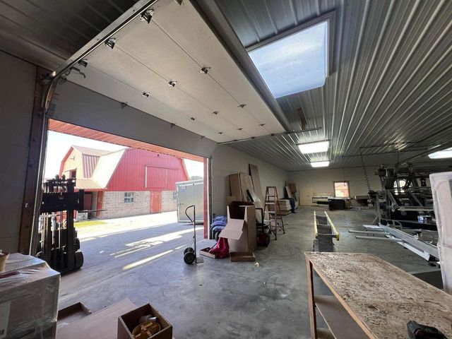 S2547 State Hwy 58, La Valle, WI 53941