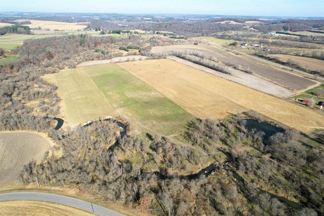 S2547 State Hwy 58, La Valle, WI 53941