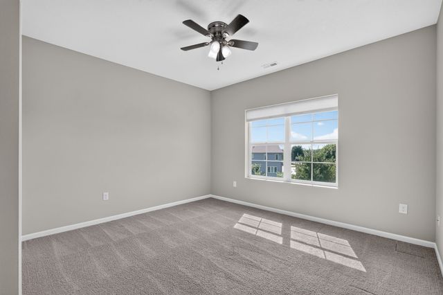 8350 Ep True Parkway 3307, West Des Moines, IA 50266