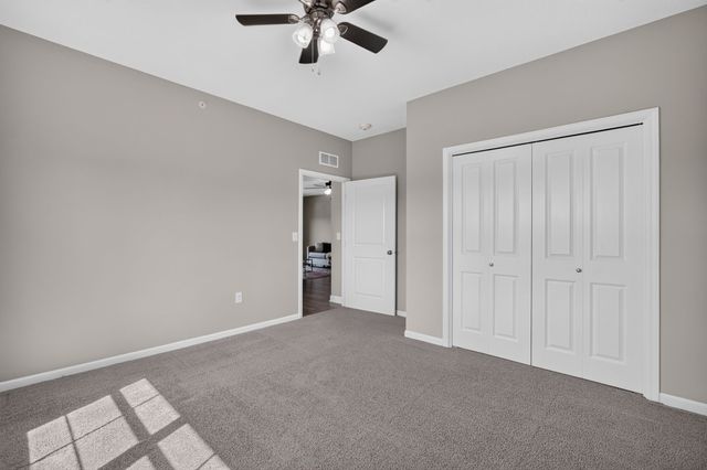8350 Ep True Parkway 3307, West Des Moines, IA 50266
