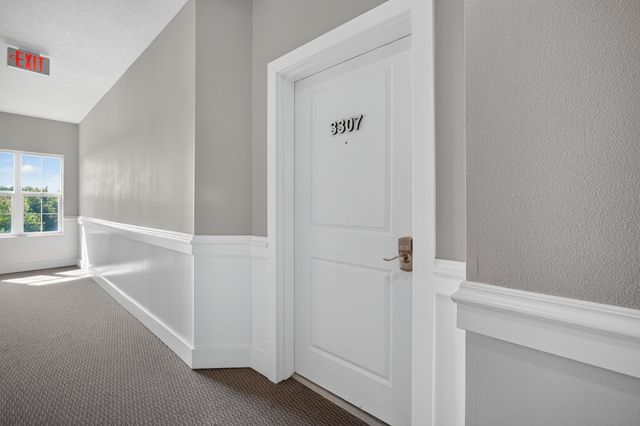 8350 Ep True Parkway 3307, West Des Moines, IA 50266