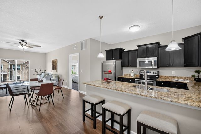 8350 Ep True Parkway 3307, West Des Moines, IA 50266
