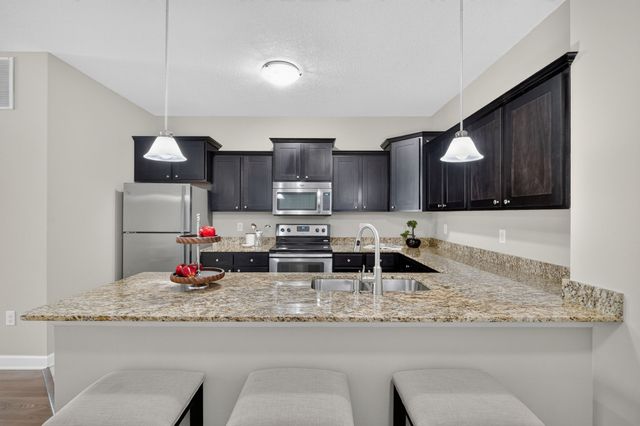 8350 Ep True Parkway 3307, West Des Moines, IA 50266