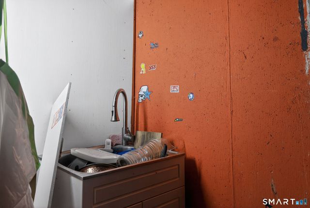 172 Bailey Hill Road, Killingly, CT 06239