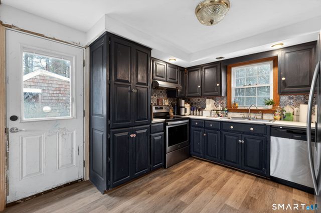 172 Bailey Hill Road, Killingly, CT 06239