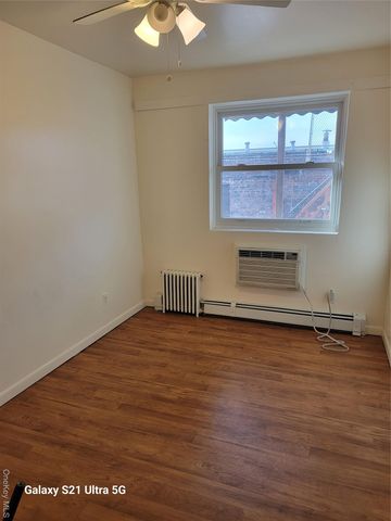 48-82 37th Street 2nd Fl, Long Island City, NY 11101
