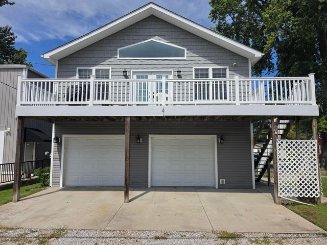 4 Rosebraugh Circle E, Buckeye Lake, OH 43008
