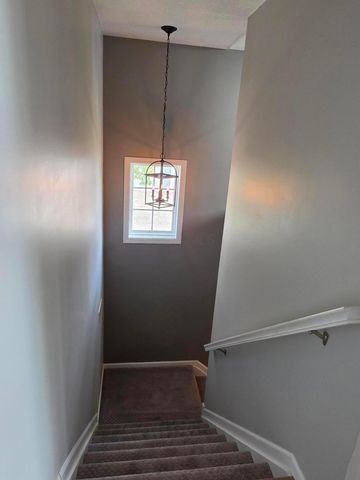 4 Rosebraugh Circle E, Buckeye Lake, OH 43008