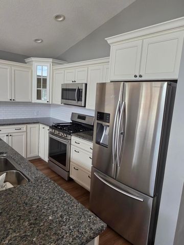 4 Rosebraugh Circle E, Buckeye Lake, OH 43008