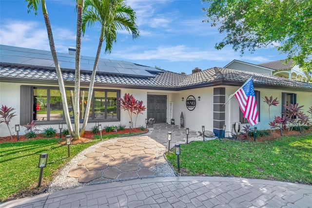 10300 Prestwick Road, Boynton Beach, FL 33436