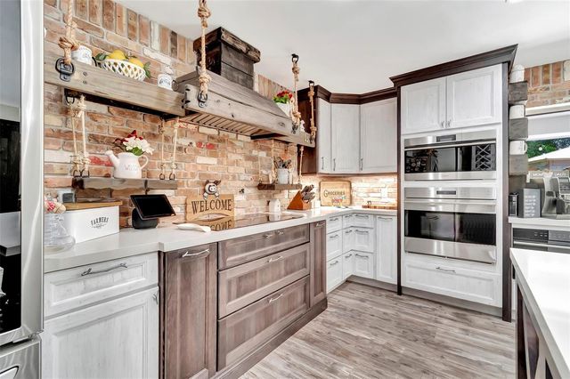 10300 Prestwick Road, Boynton Beach, FL 33436