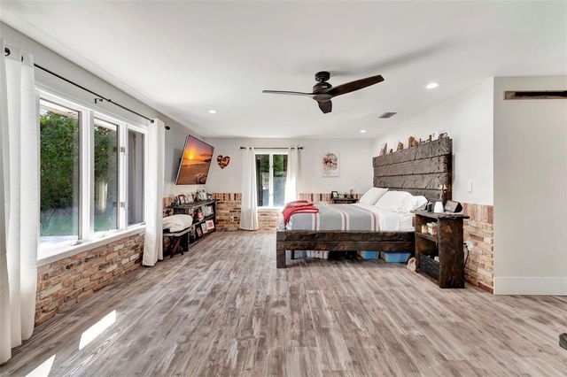 10300 Prestwick Road, Boynton Beach, FL 33436