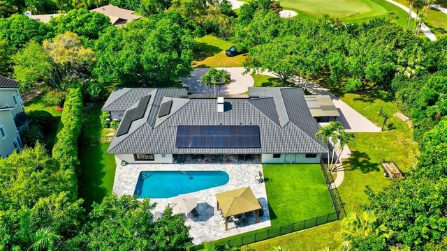 10300 Prestwick Road, Boynton Beach, FL 33436