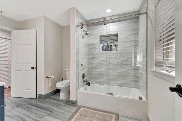 10300 Prestwick Road, Boynton Beach, FL 33436