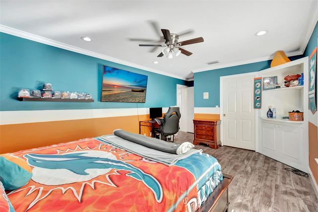 10300 Prestwick Road, Boynton Beach, FL 33436