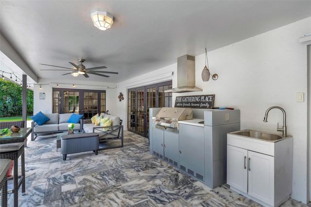 10300 Prestwick Road, Boynton Beach, FL 33436
