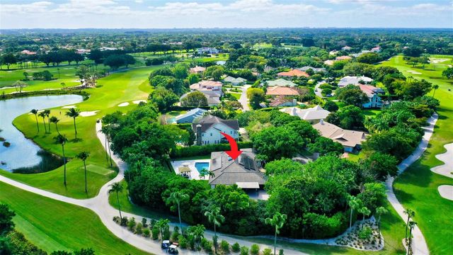 10300 Prestwick Road, Boynton Beach, FL 33436