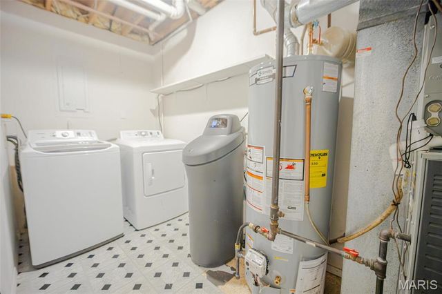 916 Carla Drive, Troy, IL 62294