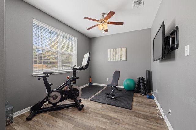 222 Sycamore ST, Georgetown, TX 78633