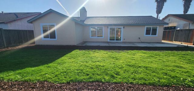 1206 Morris Avenue, Greenfield, CA 93927