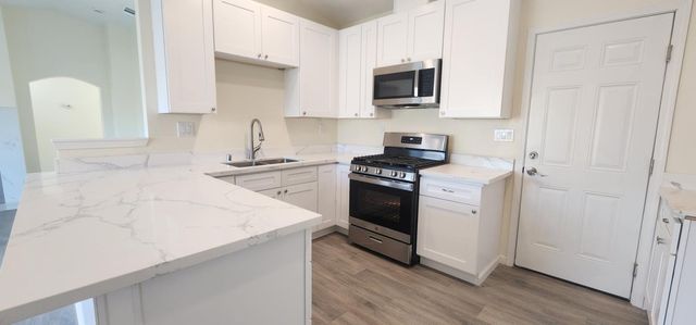 1206 Morris Avenue, Greenfield, CA 93927