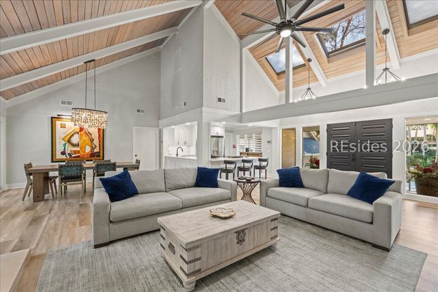 15 Rum Row, Hilton Head Island, SC 29928