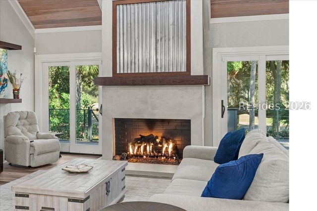 15 Rum Row, Hilton Head Island, SC 29928