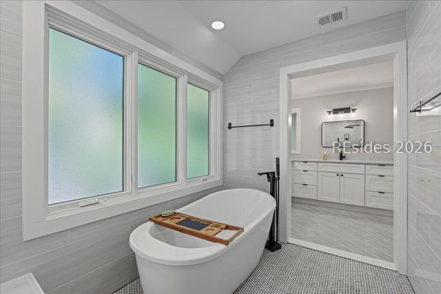 15 Rum Row, Hilton Head Island, SC 29928